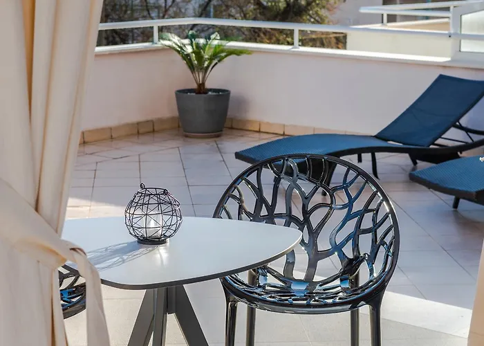 Apartman View