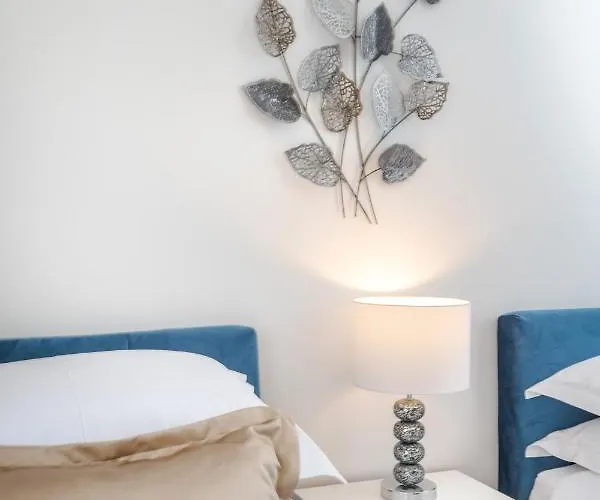 아파트 View 스플리트