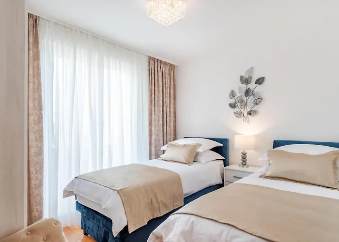 View 아파트 스플리트